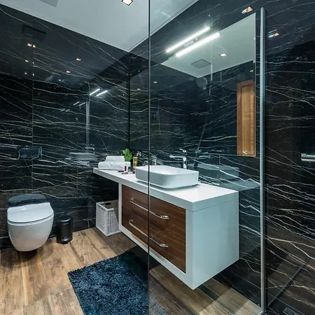 Apartment Exclusive Marangun